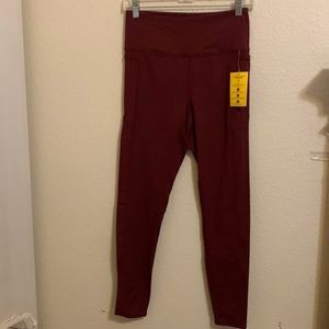 #B011 {NWT} Athletic legging